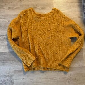 Old Navy Mustard Knit Sweater size M